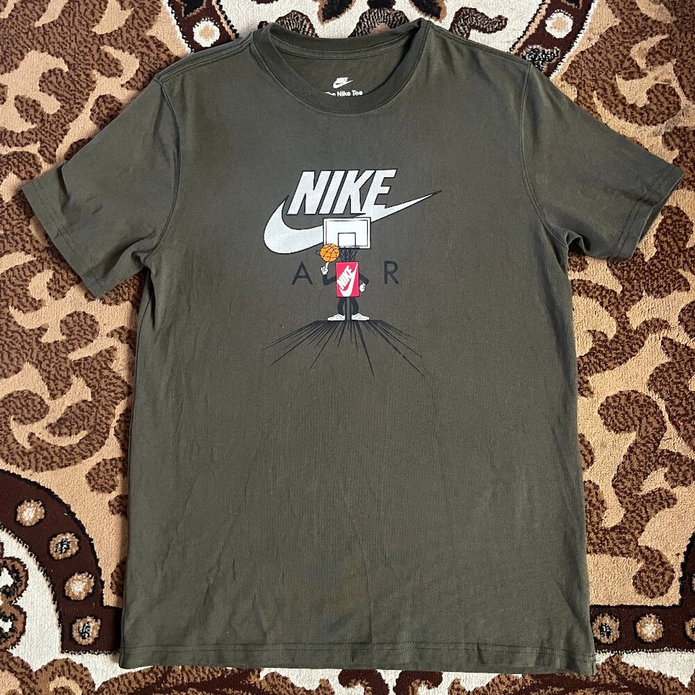 NIKE Olive Green Basketball Sportswear Graphic Logo T-shirt